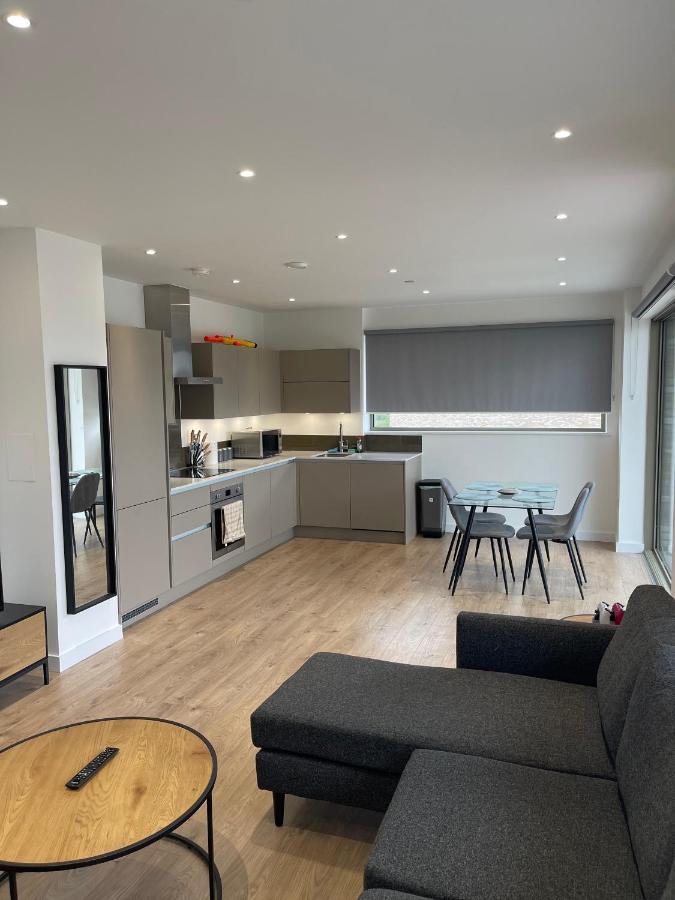Riverside Rooms&Apartments Londen Buitenkant foto