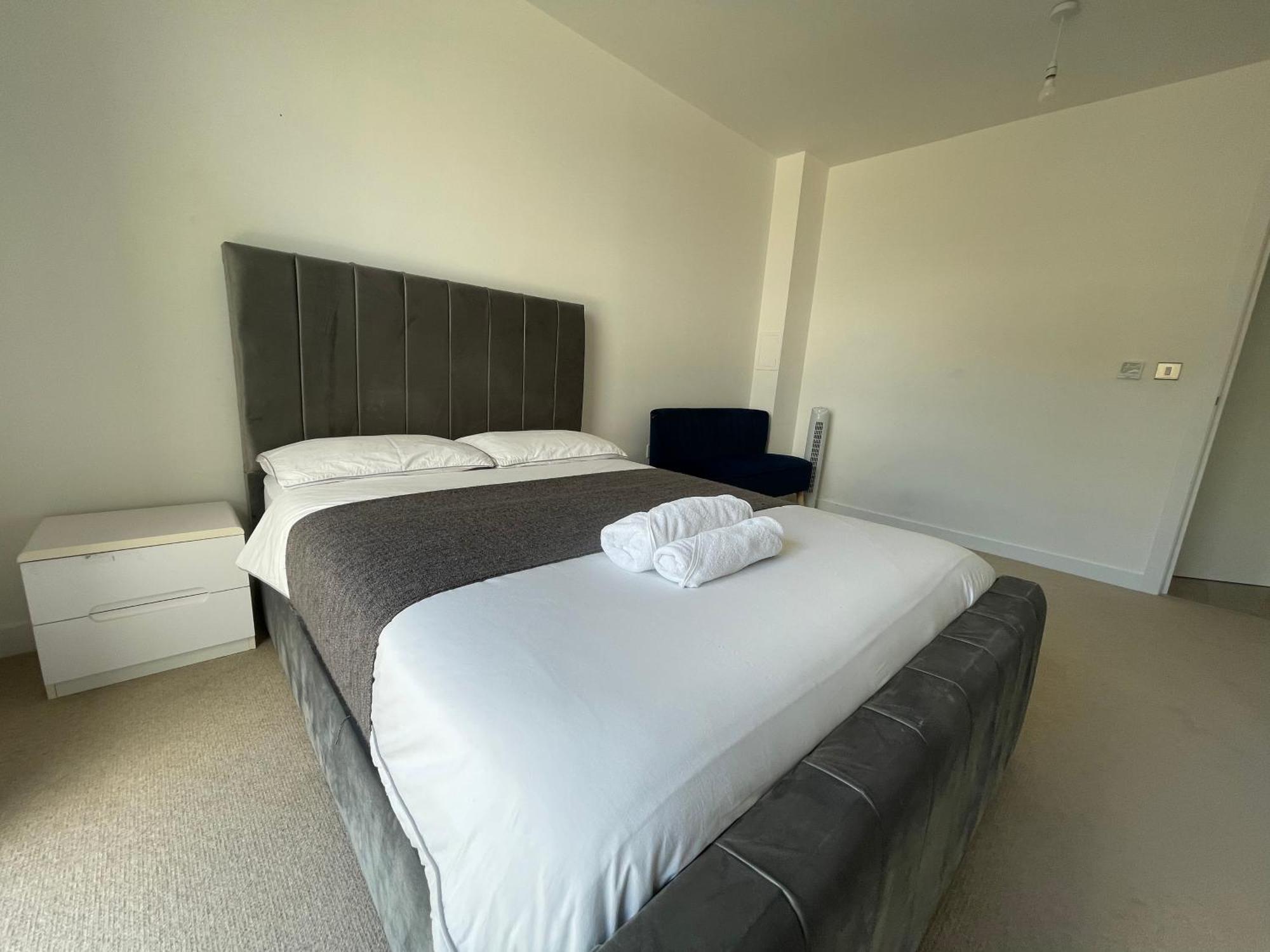 Riverside Rooms&Apartments Londen Buitenkant foto
